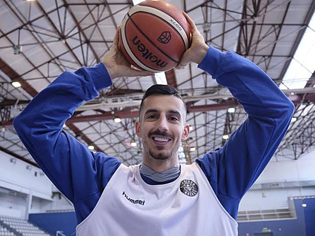 Delteco GB Adam Sollazzo, un chico para todo El Diario Vasco